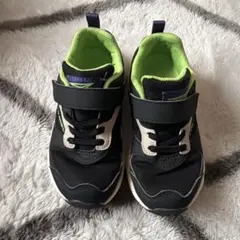 kids スニーカー　瞬足　19.0cm