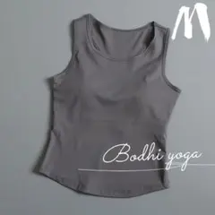 グレーMサイズ カップ付きタンクトップ ヨガウェア ブラトップ スポーツブラ