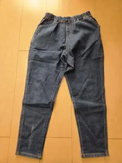 Item thumbnail for item fe6905e9-edca-4396-8812-ce47f7d1d094