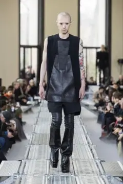 rick owens STROBE JUMBO ベスト NDKM 48 rick owens STROBE JUMBO ベスト NDKM 48 - メルカリ