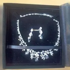 Item thumbnail for item ef6199c9-9750-4e2f-abde-a45397e6d727