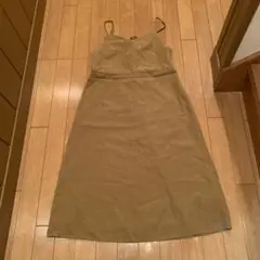 美品earth music&ecologyキャミワンピース