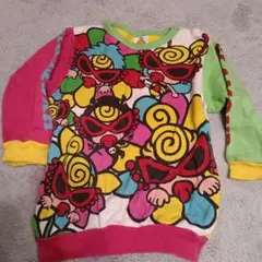 ヒスミニ フラワー トレーナー カラフル 90　子ども服　肩ボタン付き