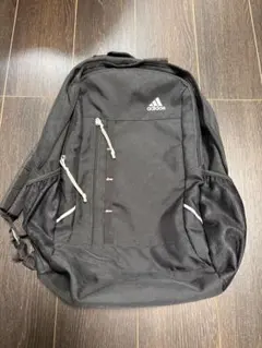 adidas リュックのサムネイル