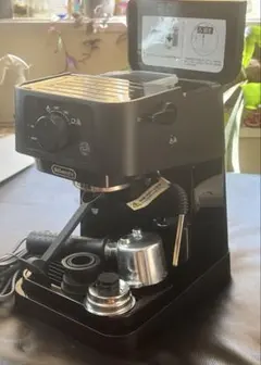 デロンギエスプレッソ・カプチーノメーカーECO310 アイコナ - メルカリ