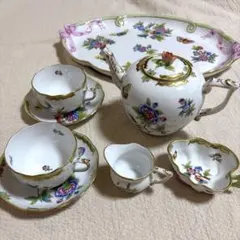 未使用品 ヘレンド❁⃘ヴィクトリアローズ テテ・ア・テテセット カップ＆ソーサー