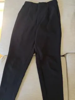 ブラック スラックス テーパード　パンツ