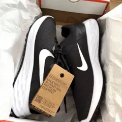 NIKE REVOLUTION6 NN 27センチ【新品未使用】