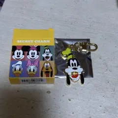 グーフィー アクリルキーホルダー SECRET CHARM