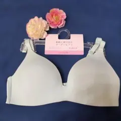 ノンワイヤー ライトグレー ブラジャー　Mサイズ