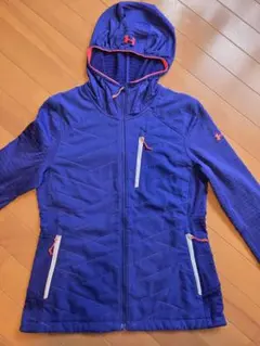【最終値下げ・早い者勝ち‼️】Under Armour フード付きジャケット