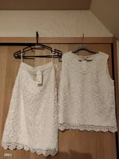 【未使用品】ユニクロ　レースセットアップ　スカート　ノースリーブ　白　M