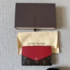 LOUIS VUITTON モノグラム 二つ折り財布 レッドのサムネイル