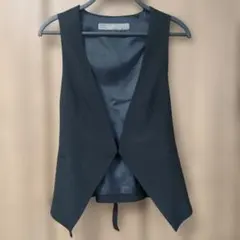 美品　ZARA　ベスト　ジレのサムネイル