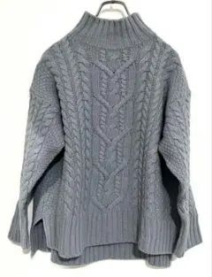 プルミエアロンディスモン ウールカシミア ケーブルニット