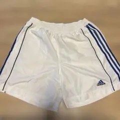 adidas ホワイト ハーフパンツ