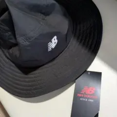 バケットハットニューバランス