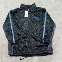 新品タグ付き❢　140㎝ ⭐︎converse　ジップアップ暖かジャケット