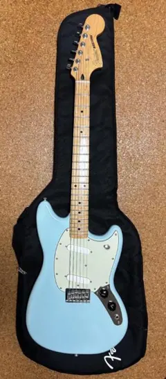 Fender Player Mustang エレキギター　ムスタング　フェンダーのサムネイル