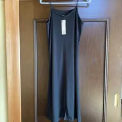 ブラックキャミワンピースとイエローカーディガンセット