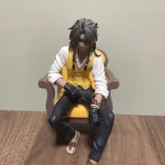 ツイステ レオナ・キングスカラー フィギュア