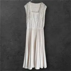 アイボリー ドッキングワンピース レース プリーツ ノースリーブ ウエストゴム