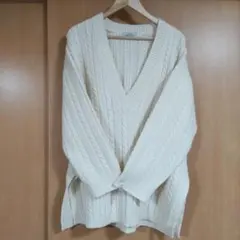 未使用 ジャーナルスタンダードレリューム ケーブルニット アイボリー Vネック