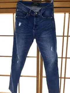 ZARA ダークブルー スキニーデニム