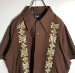【人気キューバシャツ】ブラウン古着ビッグ刺繍　ビンテージレトロ感◎90s 個性.