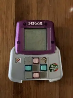 【未使用品】KONAMIビーマニポケット　ダニエルダンスダンスレボリューション 2025年最新】ビーマニポケットダンスダンスレボリューションの