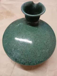花瓶 緑 小杉焼 陶器 アンティーク 緑釉 丸み デザイン 最終値下げ 珍しい