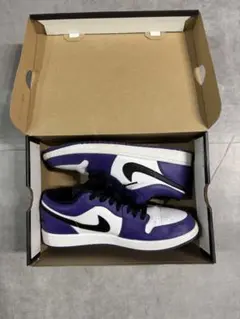 NIKE AIR JORDAN 1 LOW 