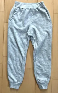 ユニクロ　ボアスウェットパンツ　140 グレー　暖パン　裏ボア