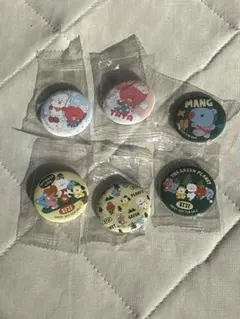 ☆新品 くら寿司ビッくらポン BT21缶バッジ６つセット☆