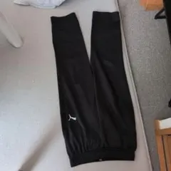 Puma 黒 トレーニングパンツ