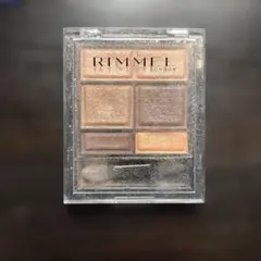 RIMMEL ワンダー スウィート アイシャドウ 002 ヘーゼルナッツショコラのサムネイル