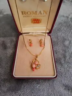 本珊瑚 　ピンク　ネックレスとイヤリングセット