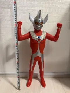 ウルトラマンタロウ 放送35周年記念版 秋決定版 フィギュア【非売品】 ウルトラマンタロウ 放送35周年記念版 秋決定版 フィギュア【非売品