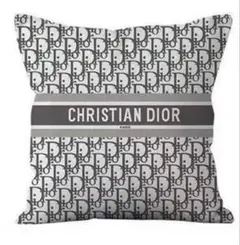Dior クッションカバー　ノベルティ
