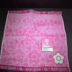 未使用品MARY QUANT ピンク　タオルハンカチ