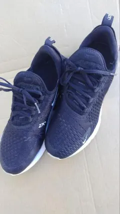 ナイキエアマックス270ブラック