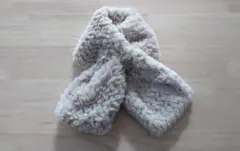 お値下げ中！シューラルー　マフラー