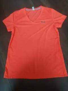 Under Armour オレンジ Vネック Tシャツ LG