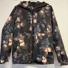 Burton フラワープリント スノーボードウェア