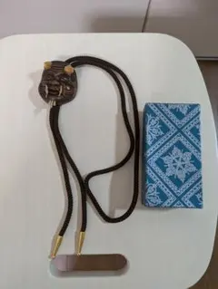 乾漆能面師　二代目　石津玉秀作　能面　能楽　雅楽　般若　共布共箱　V　9295 乾漆能面師 二代目 石津玉秀作 能面 能楽 雅楽 般若 共布共箱 V