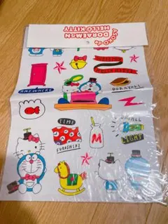 6.ドラえもん ×ハローキティ　ぷっくりシール