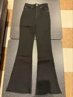 MOUSSY ブラック ブーツカットデニム