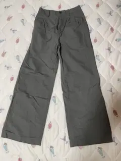 美品！UNIQLO リネンブレンドタックワイドパンツ（丈標準67～69cm）のサムネイル