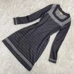 【ミッシェルクラン】 長袖ニットワンピース スクエアネック (38) グレー