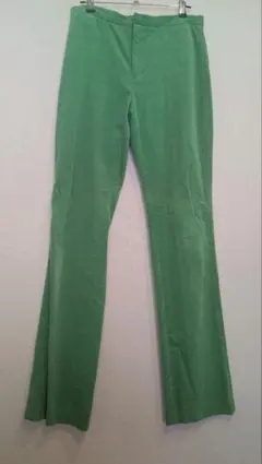 緑色 コーデュロイ フレアパンツ